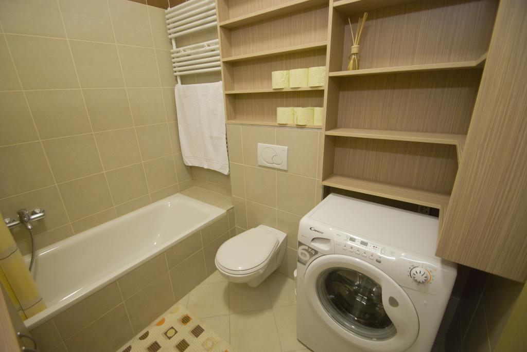 Gozsdu Spacious Apartment Budapest Room photo